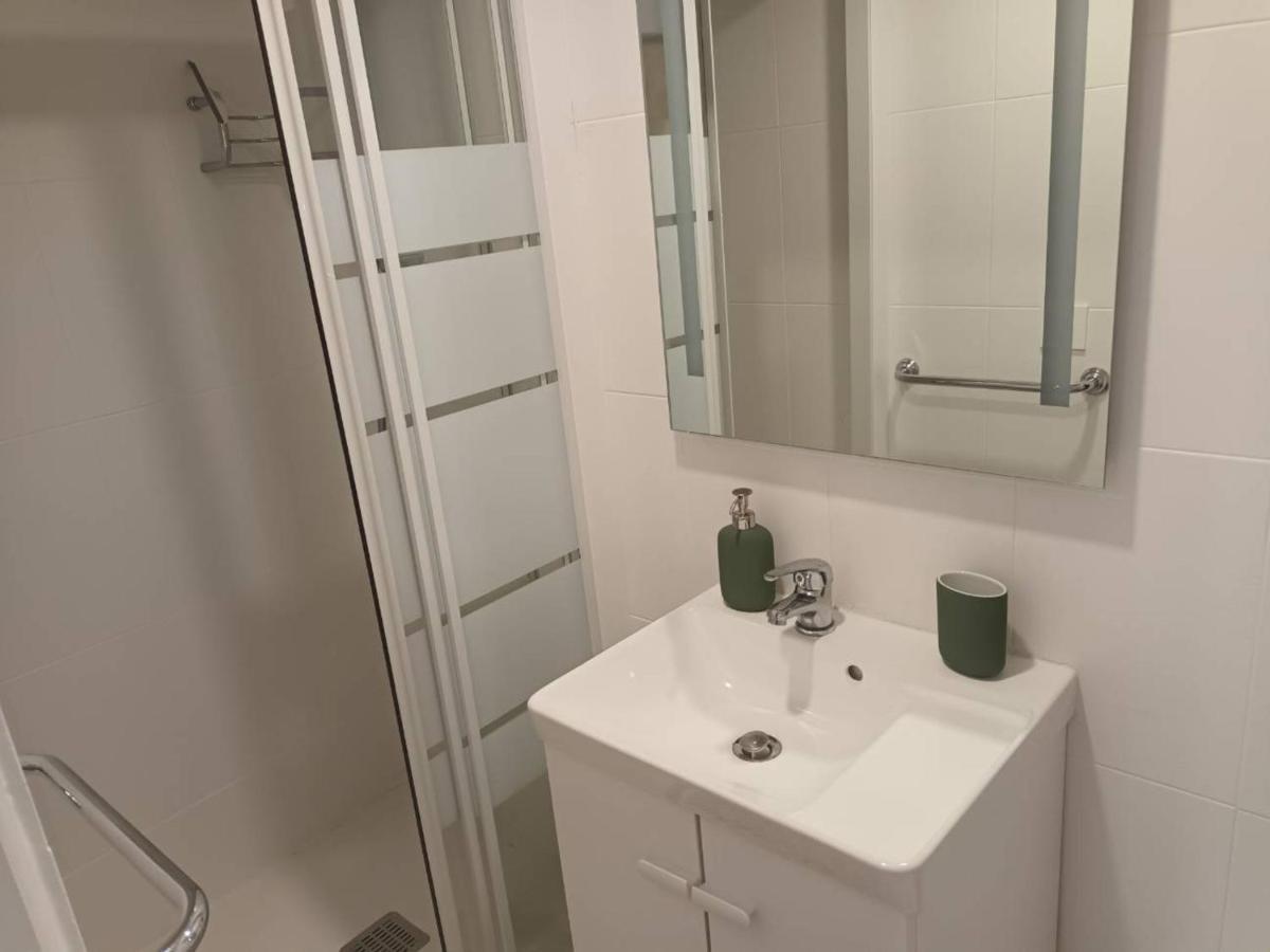 Appartement T2 Renove, Centre-Ville Hendaye, Proche Baie, Sans Ascenseur, Balcon, Calme, Wifi Non Inclus - Fr-1-239-850 Екстер'єр фото